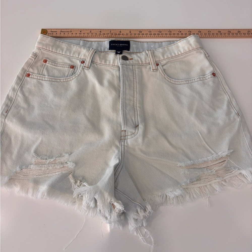 Lucky Brand Women's Distressed White Denim Shorts in Size 10/30